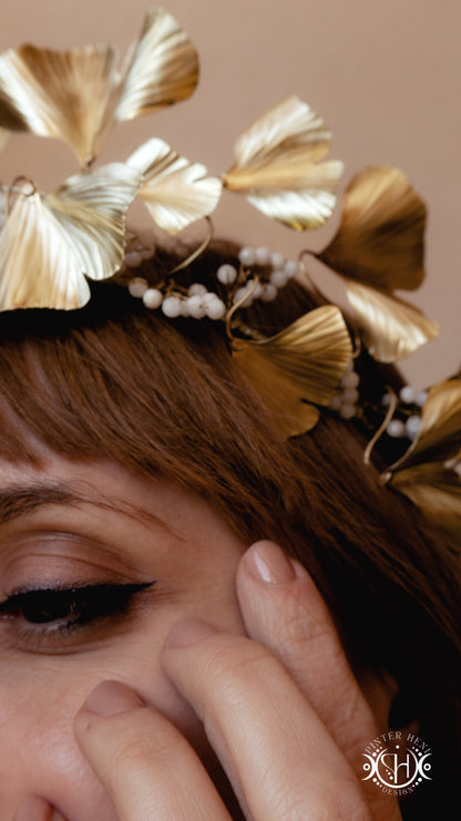 ginkgo-bridal-crown-moonstone-brass-hero
Handmade brass ginkgo leaf bridal crown with moonstones worn on model